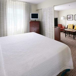 One-Bedroom King Suite